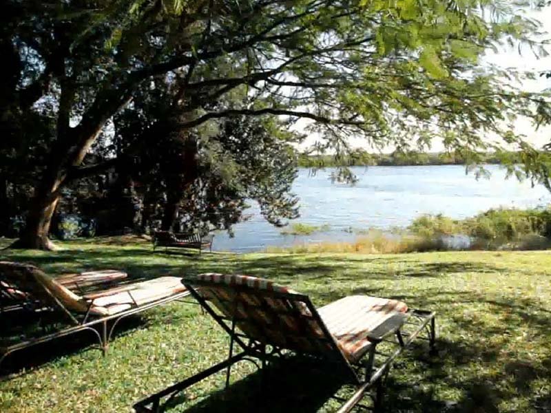 kubu lodge, best place near chobe national park 
